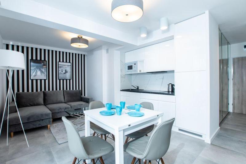 Resort Apartamenty Klifowa Rewal 30 מראה חיצוני תמונה